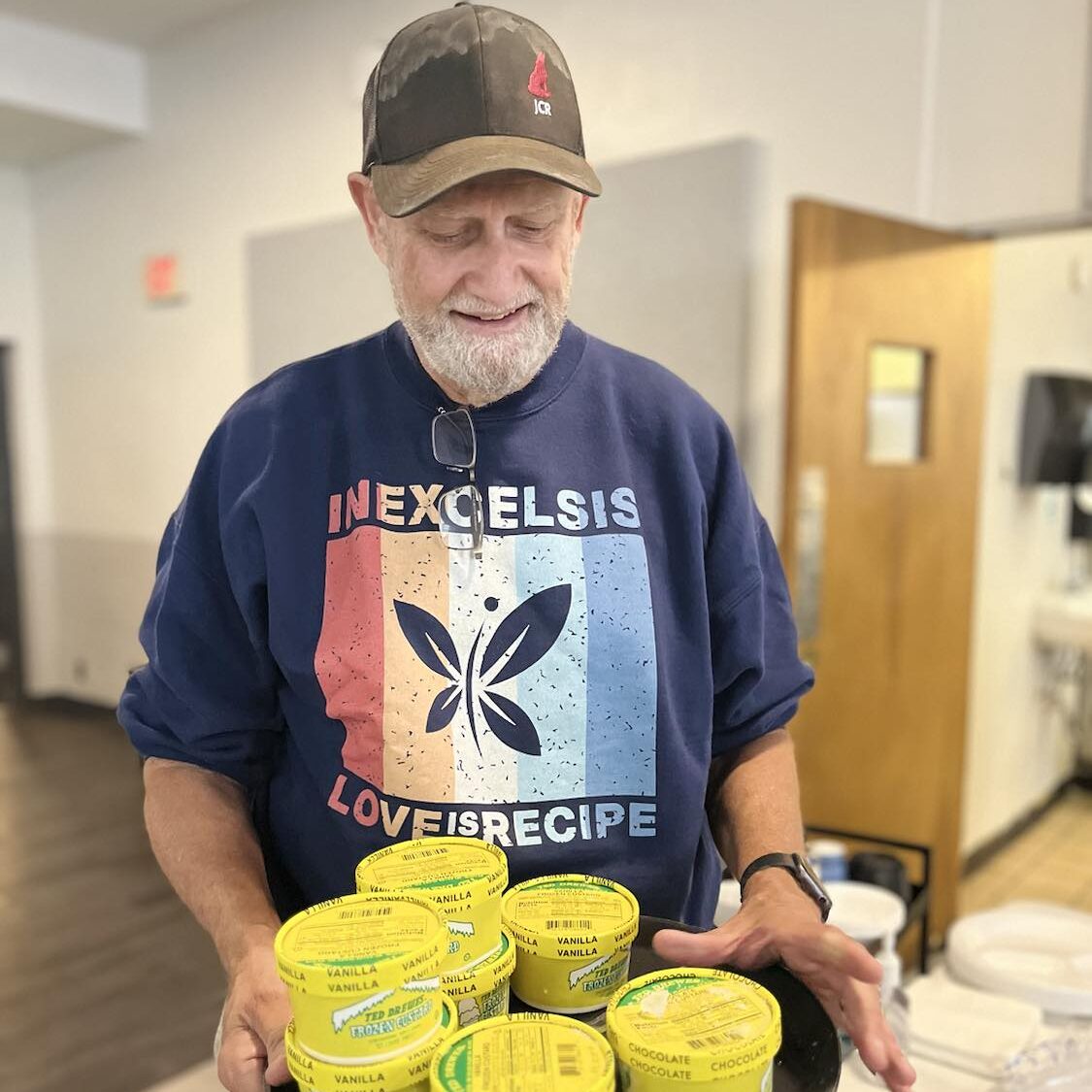 inExcelsis Board Chair serving Ted Drewes frozen custard to the guests-ComFe